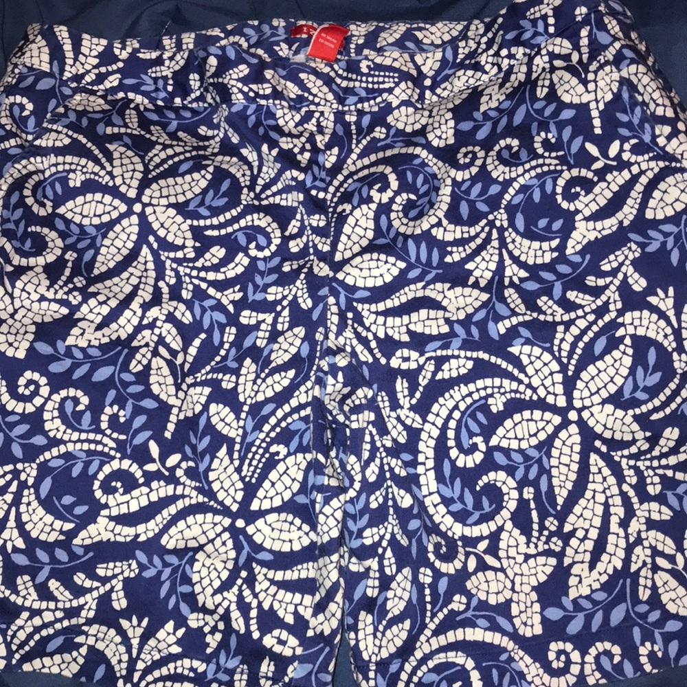 Women’s Izod shorts